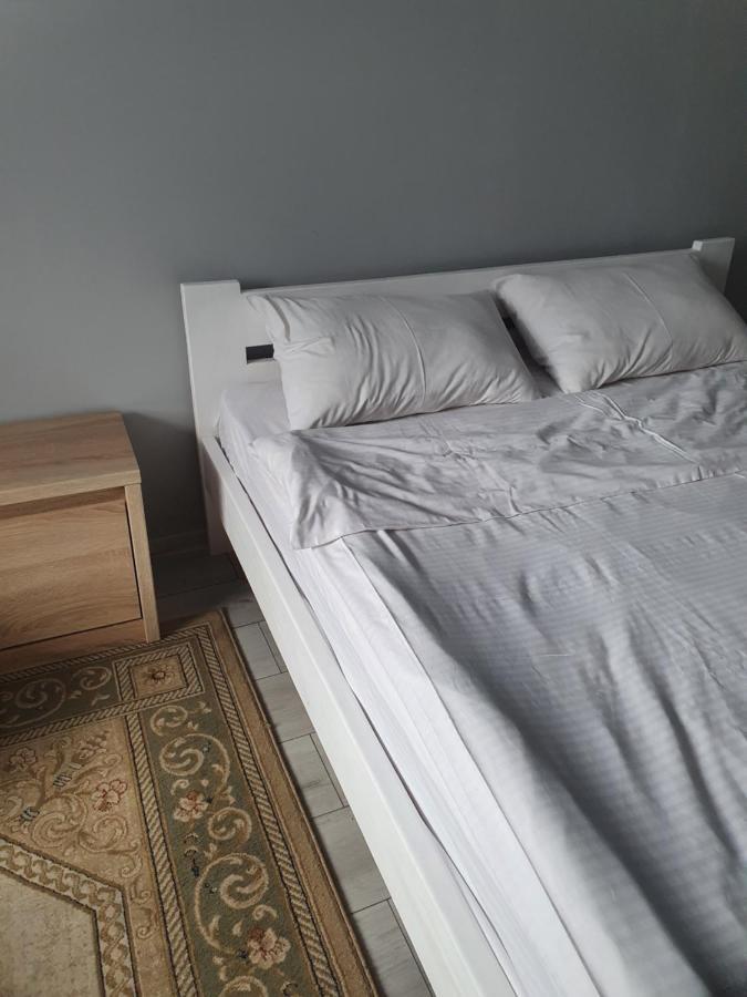 Нова Квартира За Доступною Ціною. Lutsk Ngoại thất bức ảnh