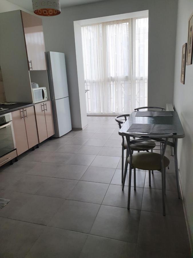 Нова Квартира За Доступною Ціною. Lutsk Ngoại thất bức ảnh